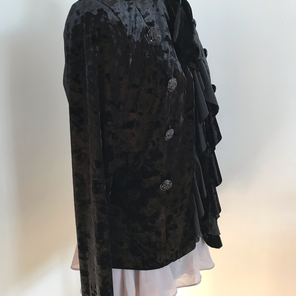 Velvet Jacket - Picture 2 of 4